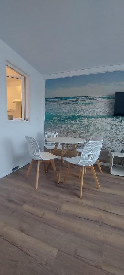 Apartament 2 Camere Sulina Buitenkant foto